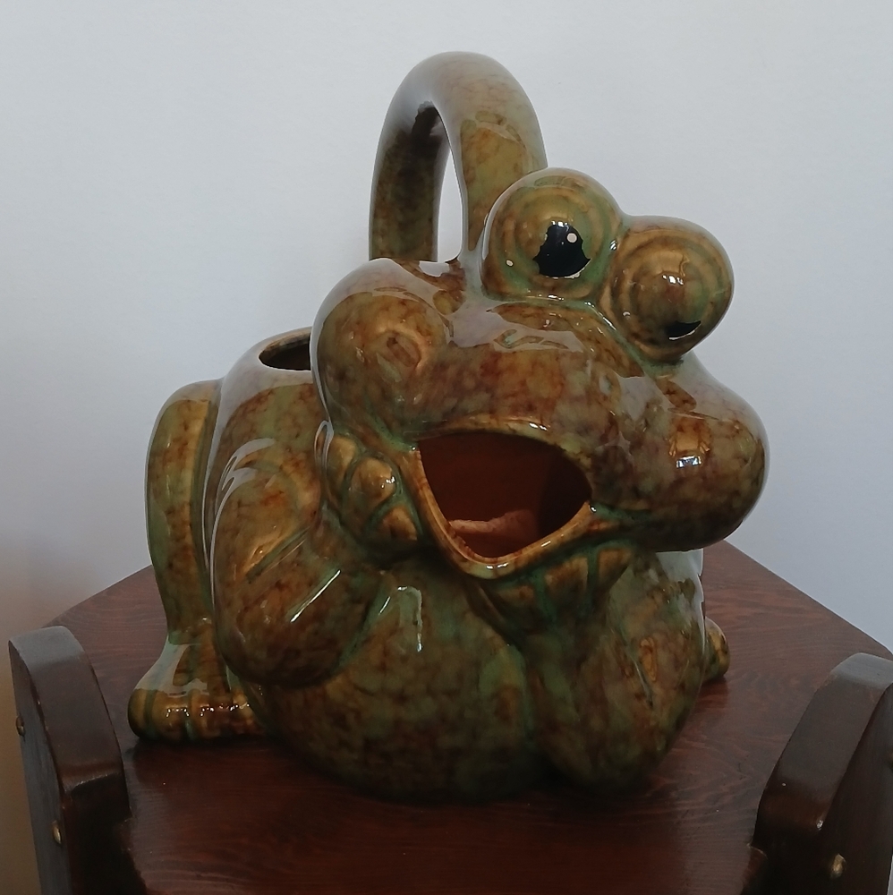 Vintage Frog Toad Ceramic Pottery Planter Watering Can